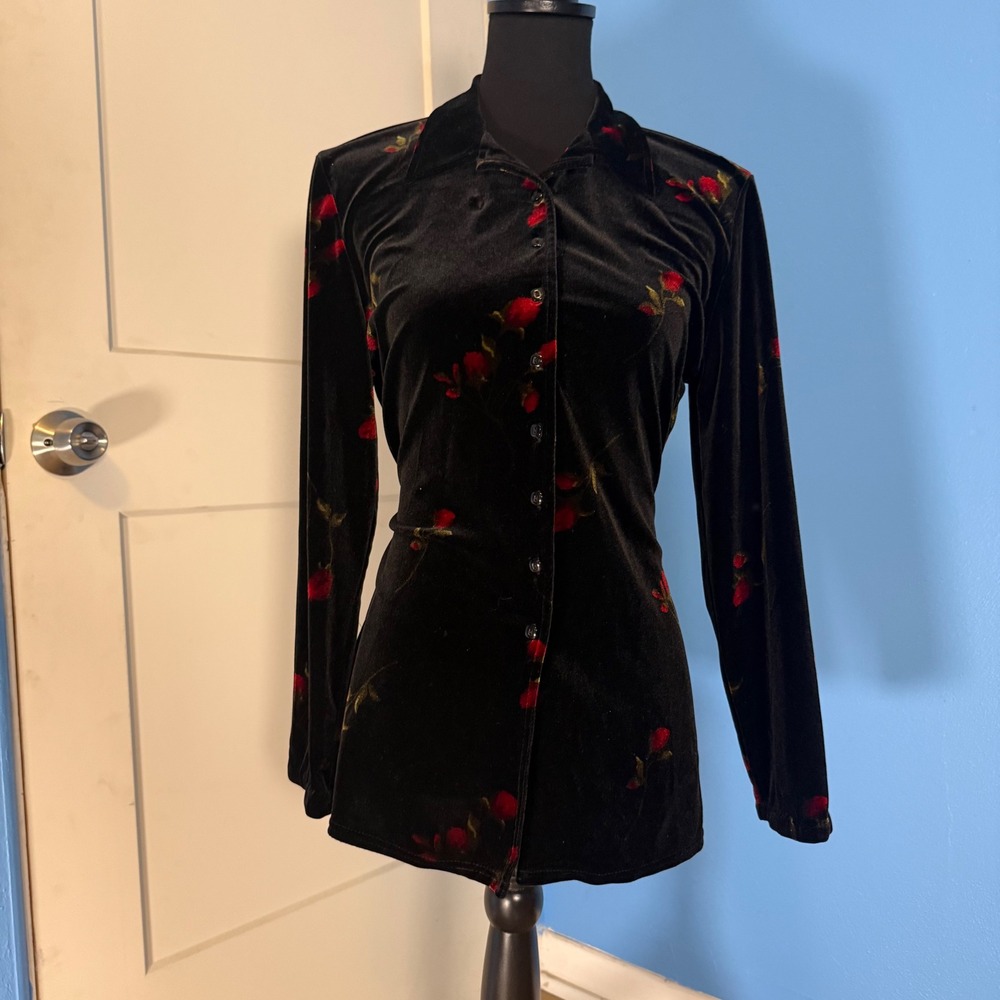 Kathie Lee Collection Y2K Black Velvet Burnout Red Rose Tie Waist Button Up Top